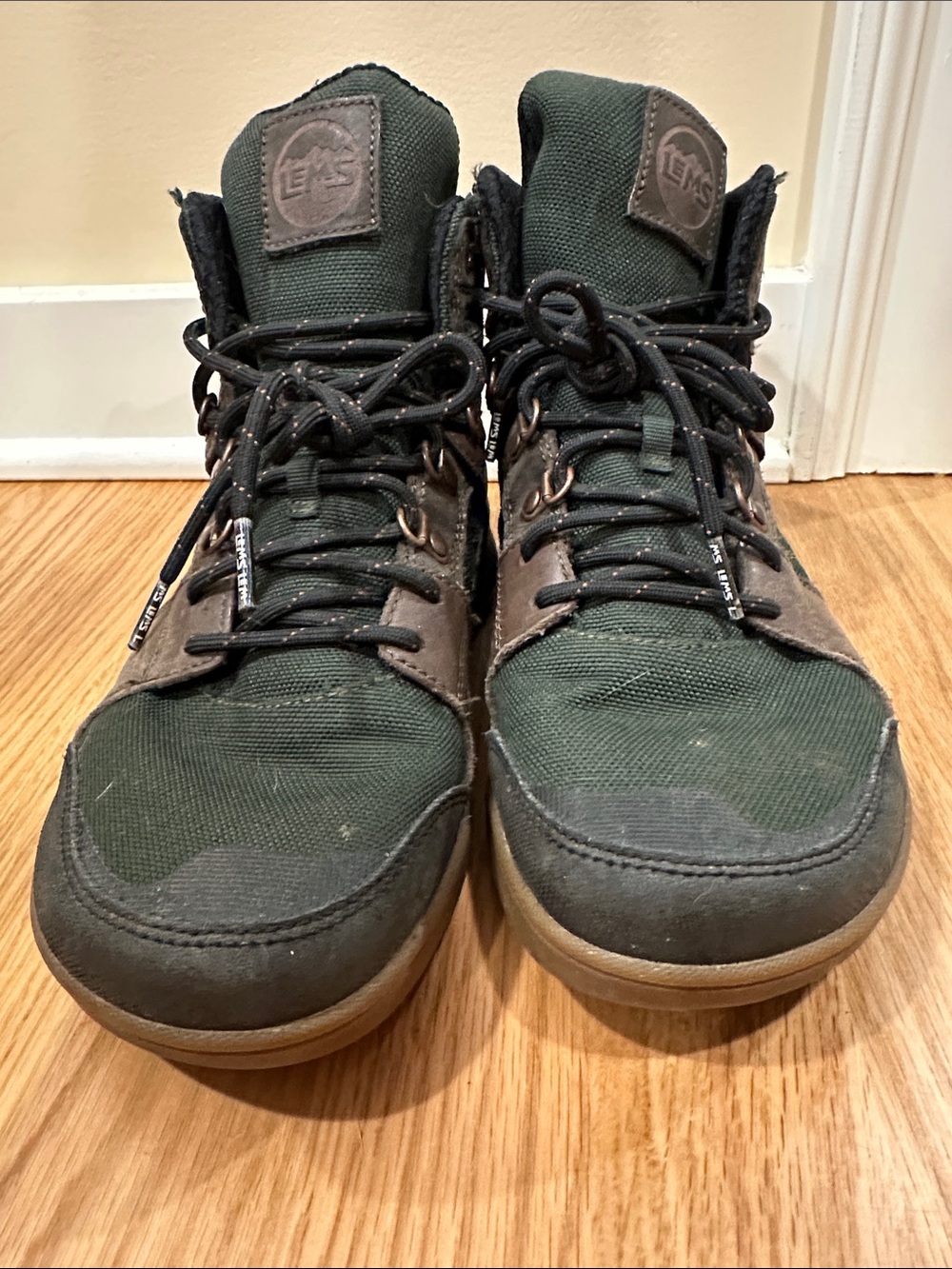 Lems Outlander waterproof hiking boots M7.5 / W9 minimalist wide toe box